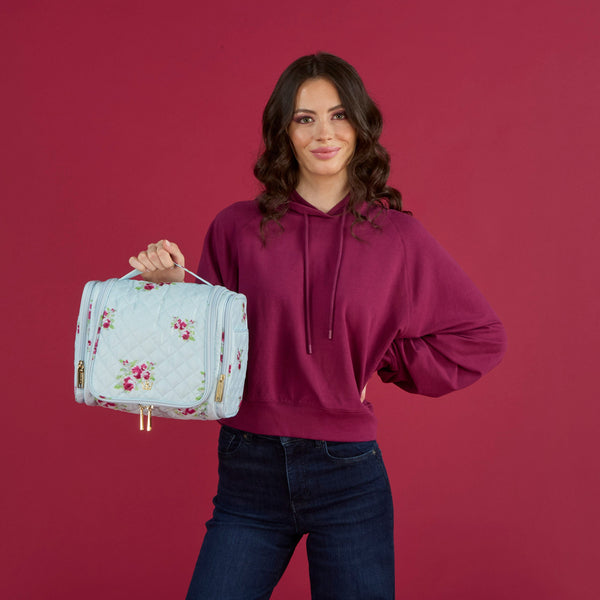 Hanging Travel Organizer