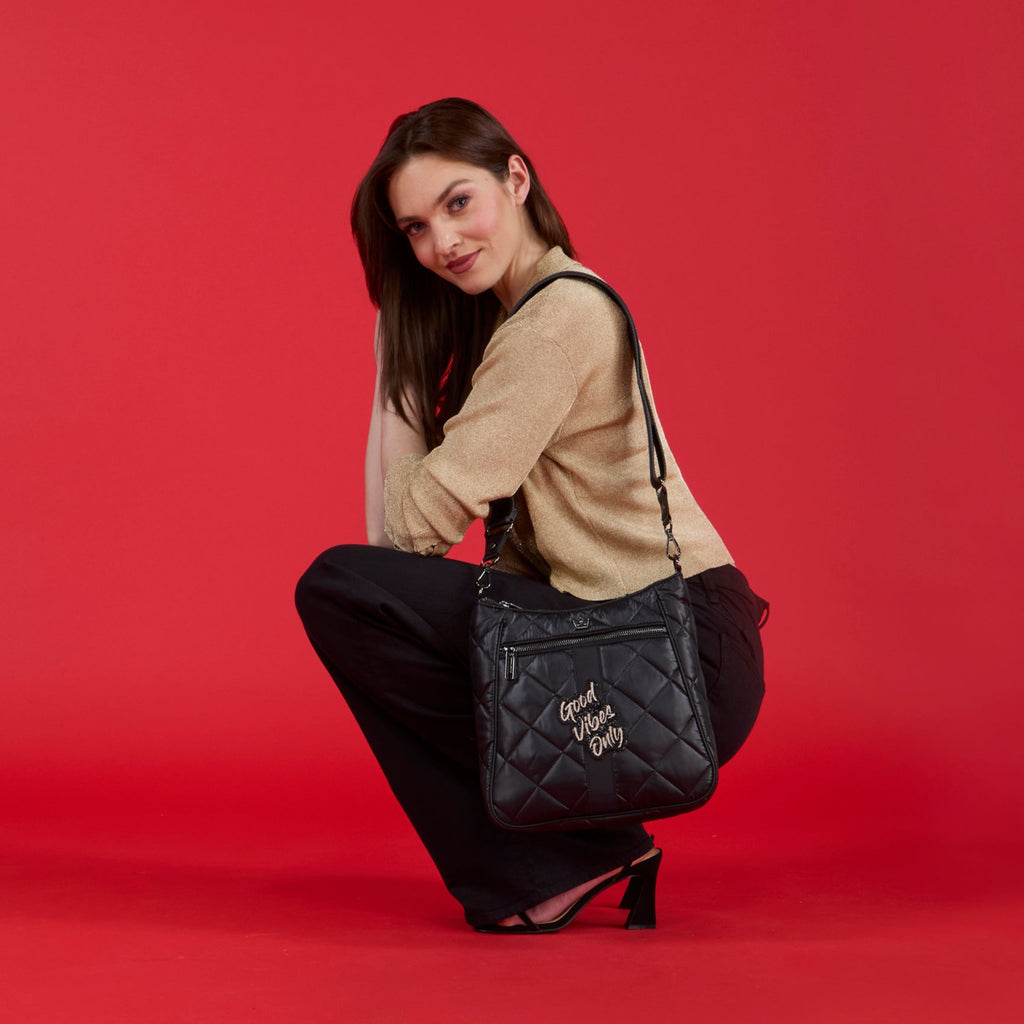 Maxed Out Crossbody - Large – Oliver Thomas