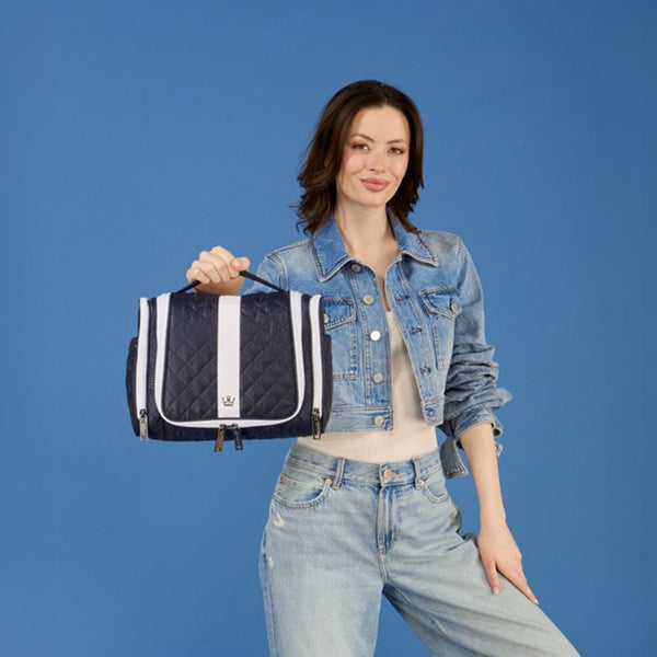 Hanging Travel Organizer