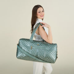 24 + 7 Weekender Duffle