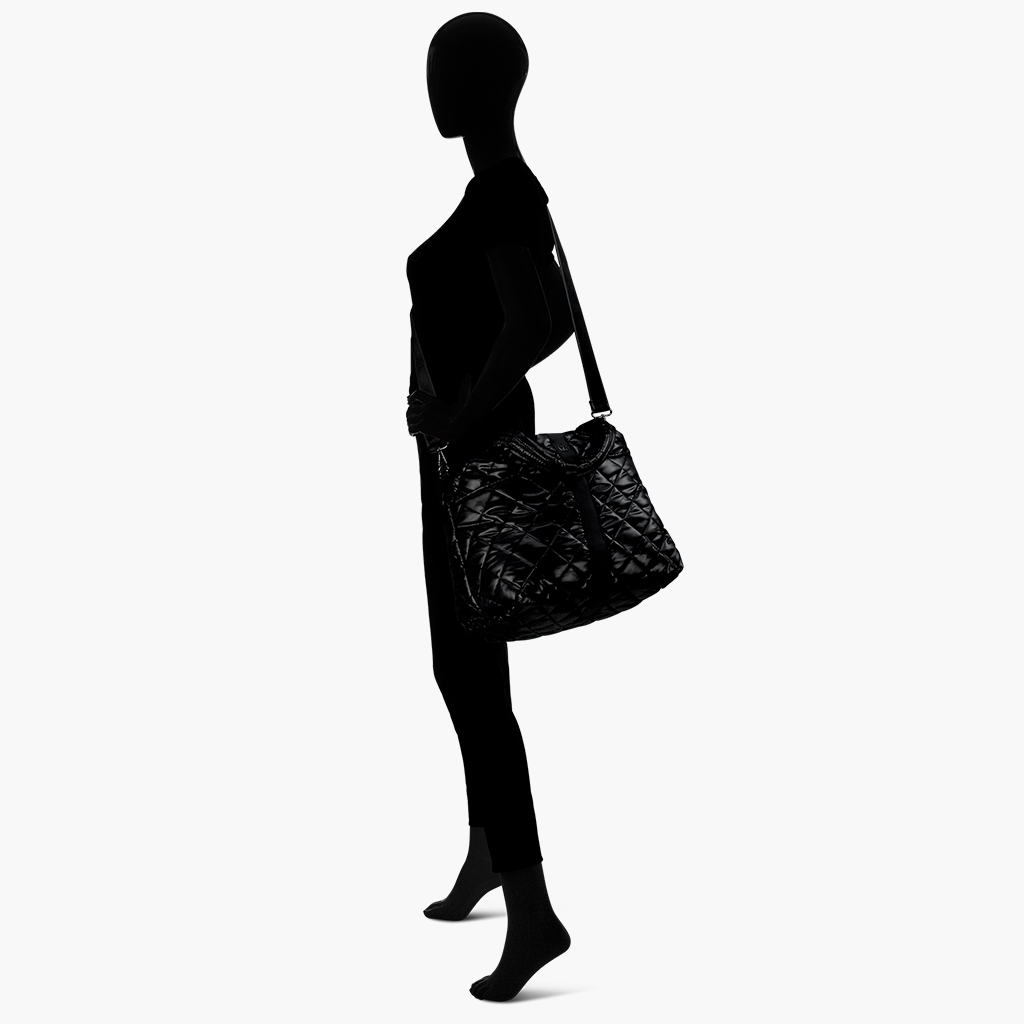Maxed Out Wanderlust Tote - Golf