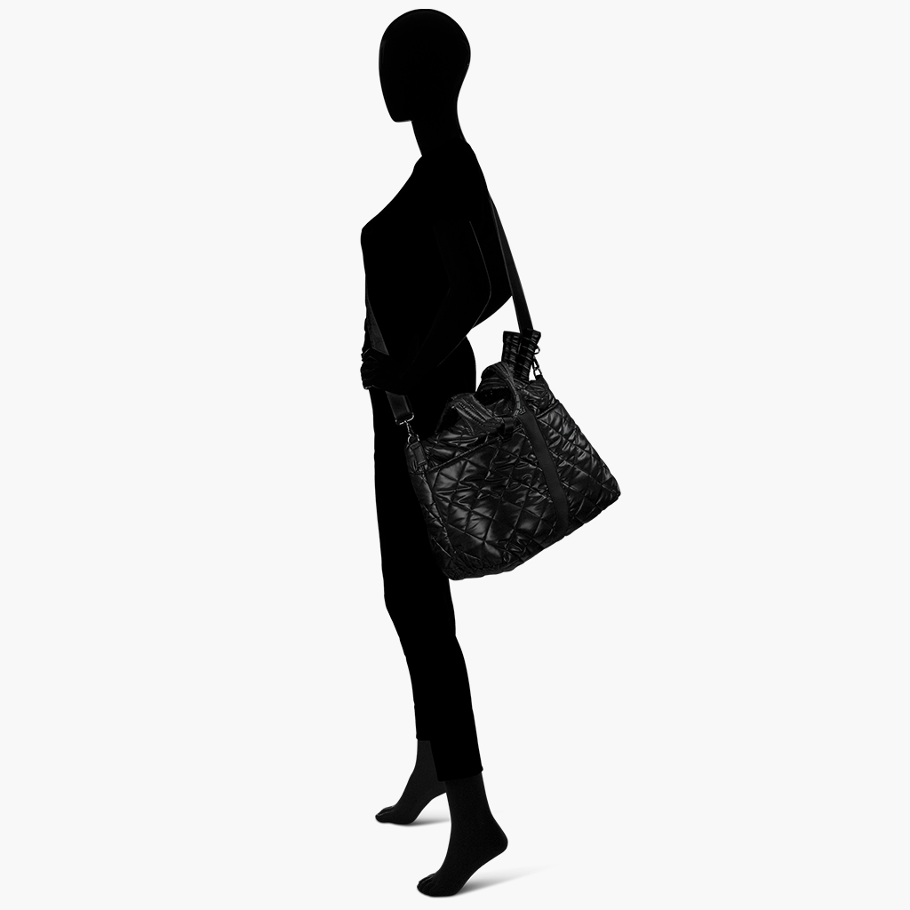 Maxed Out Wanderlust Tote - Beach & Boat